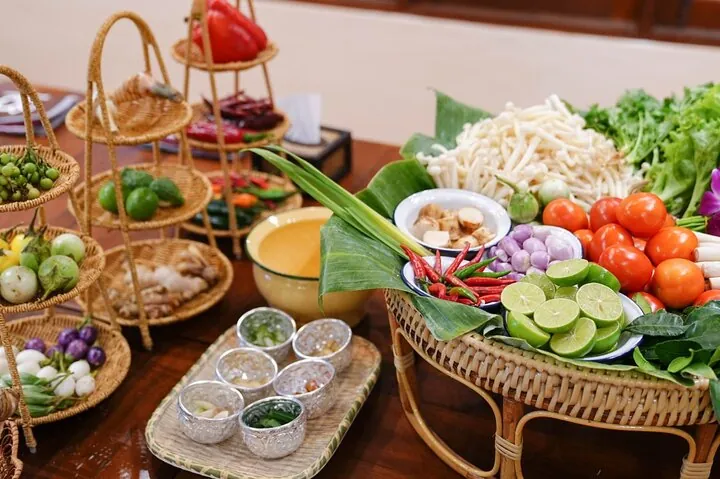 Thai Cooking Class in Bangkok's Old Town with Market Tour — photo 3