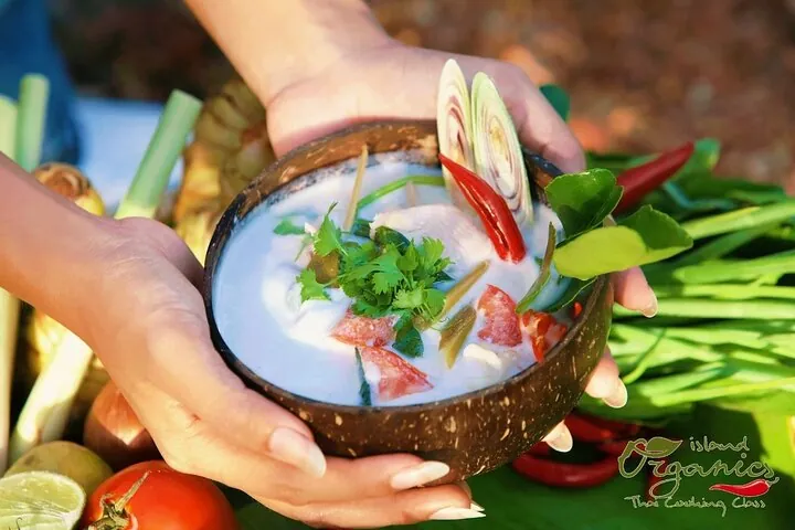 Thai cooking Class Koh Coconut soup with Chicken
