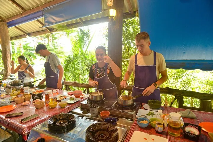 The Best Cooking Class at Thai Charm Cooking School in Krabi — photo 5