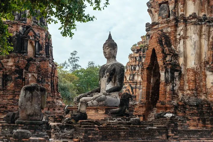 Learn about the unique history of Thailand