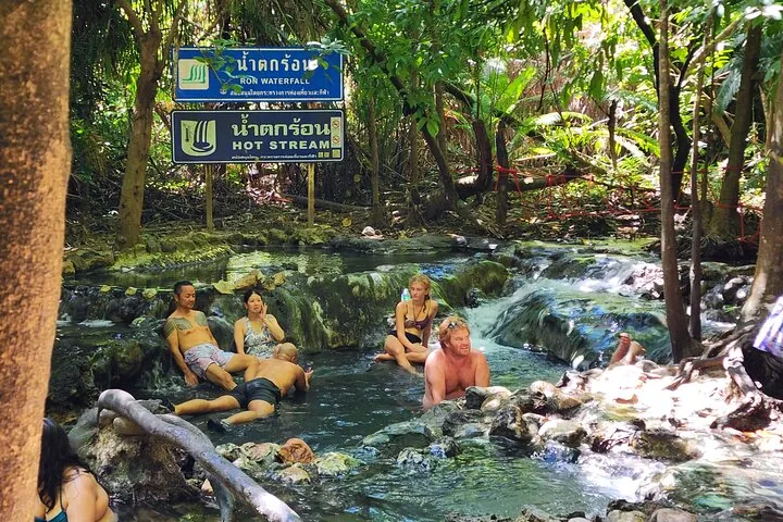 Tiger Cave Temple, Emerald Pool & Hot Springs Tour from Krabi — photo 4