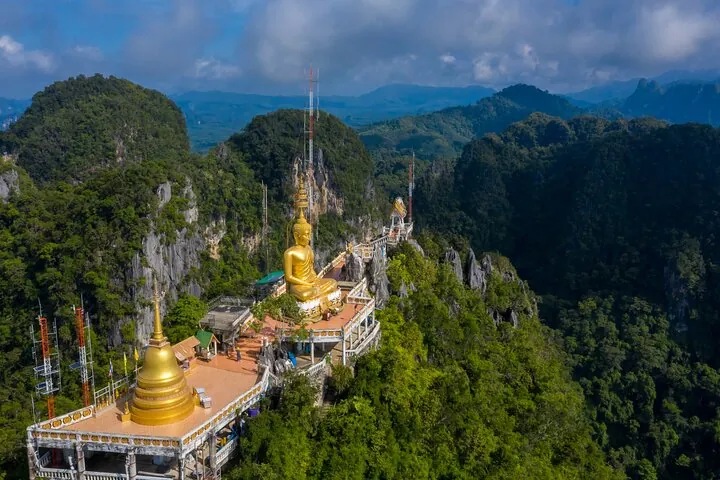 Tiger Cave Temple, Emerald Pool & Hot Springs Tour from Krabi